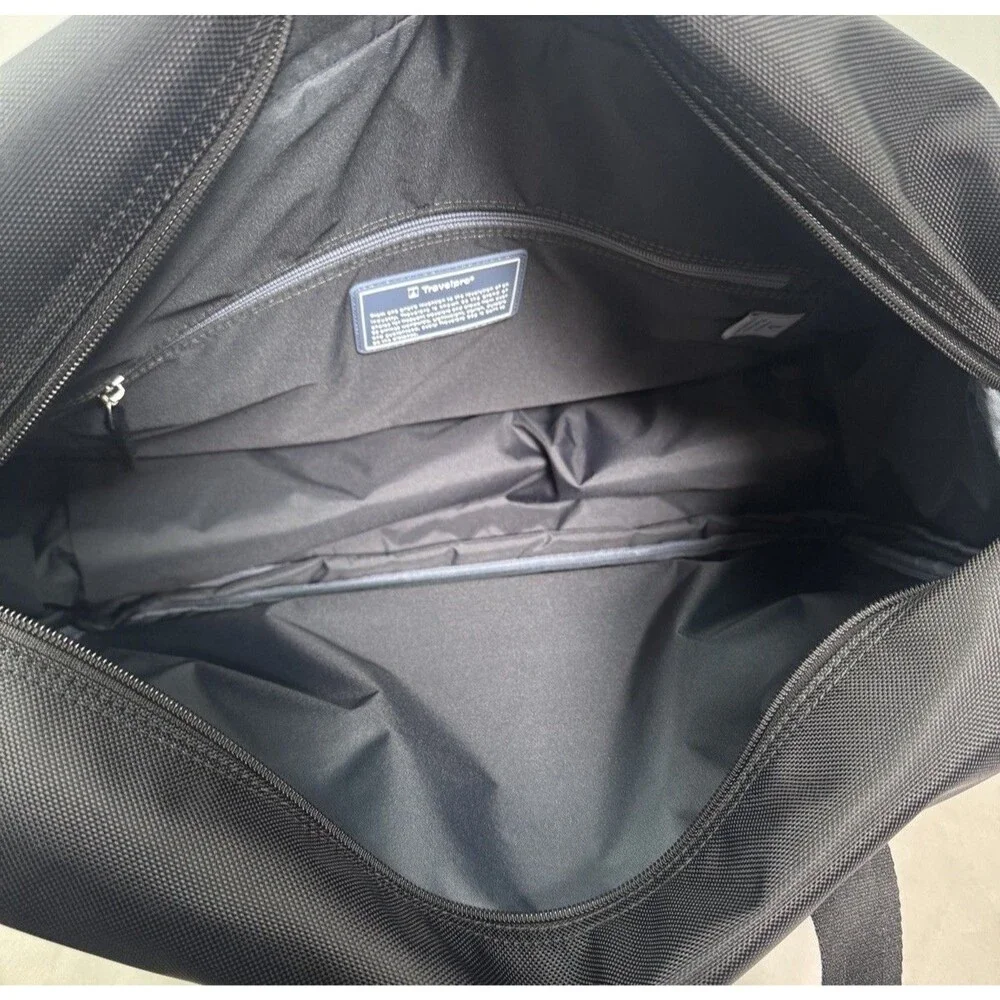 Travelpro Platinum Elite 19” Large Soft Duffel Bag